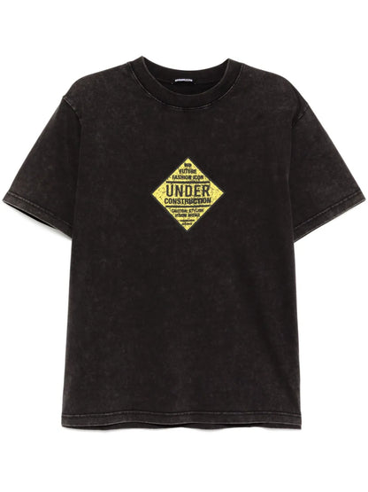Graphic-Print T-Shirt