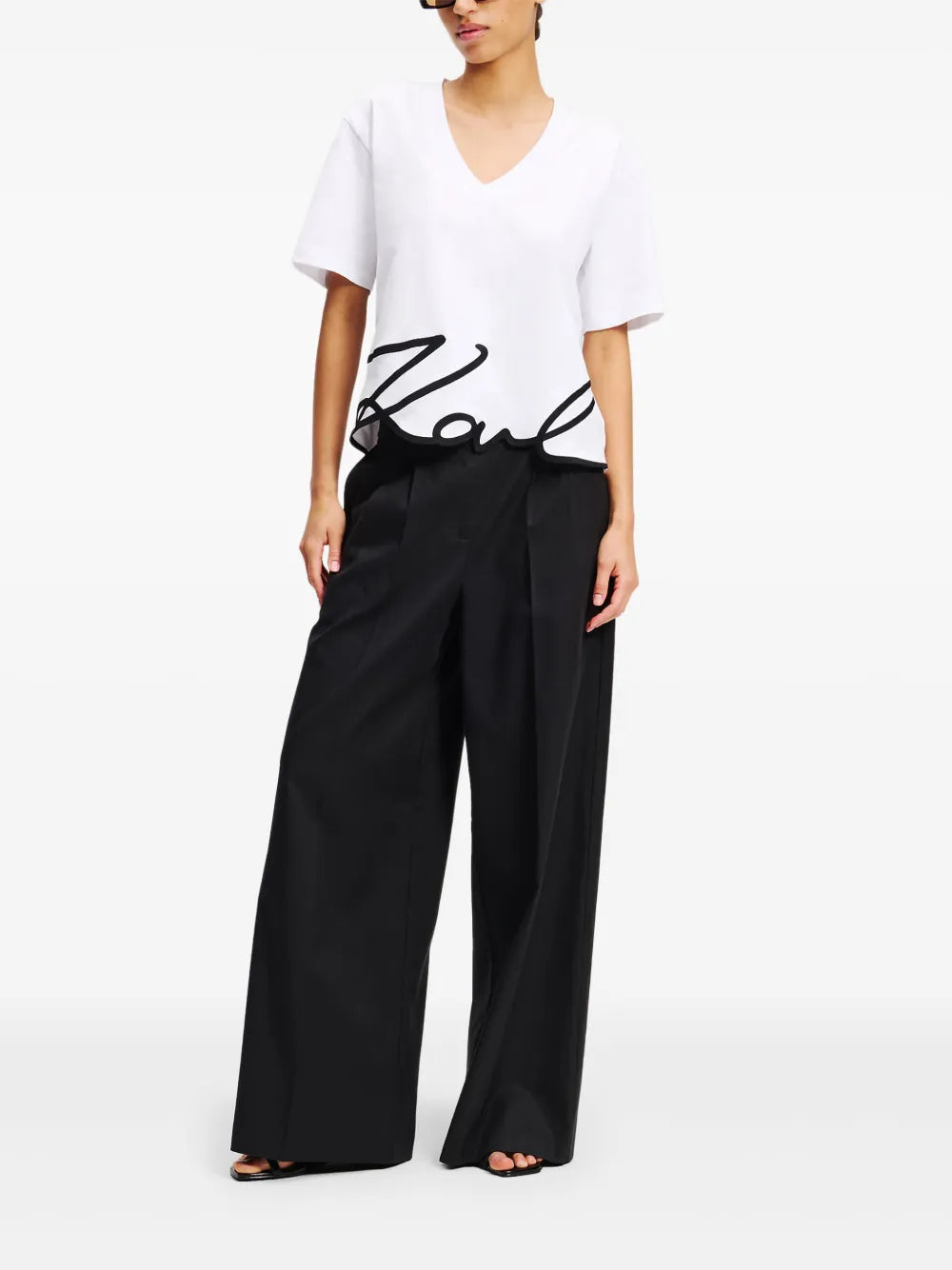 Signature T-Shirt