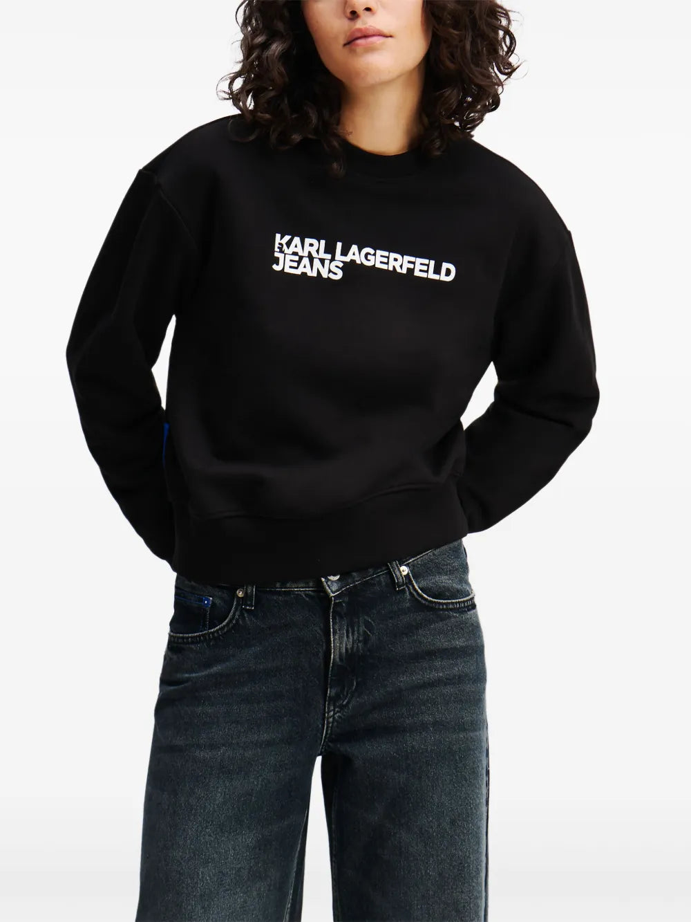 Essential Logo Sweatshirt