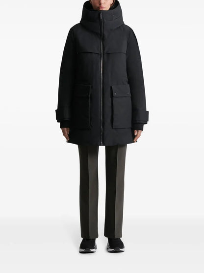 Elisabeth Coat