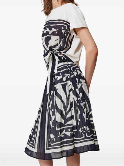 Floral-Print Pleated Skirt