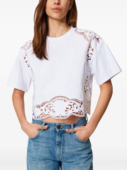 Broderie-Anglaise Blouse