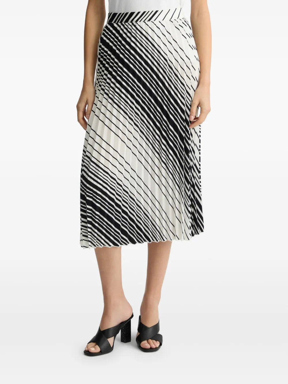 Pleated Striped Skirt