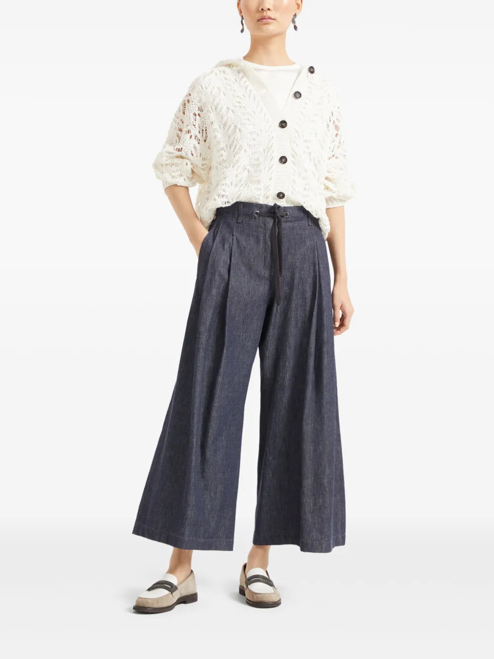 Wide-Leg Jeans