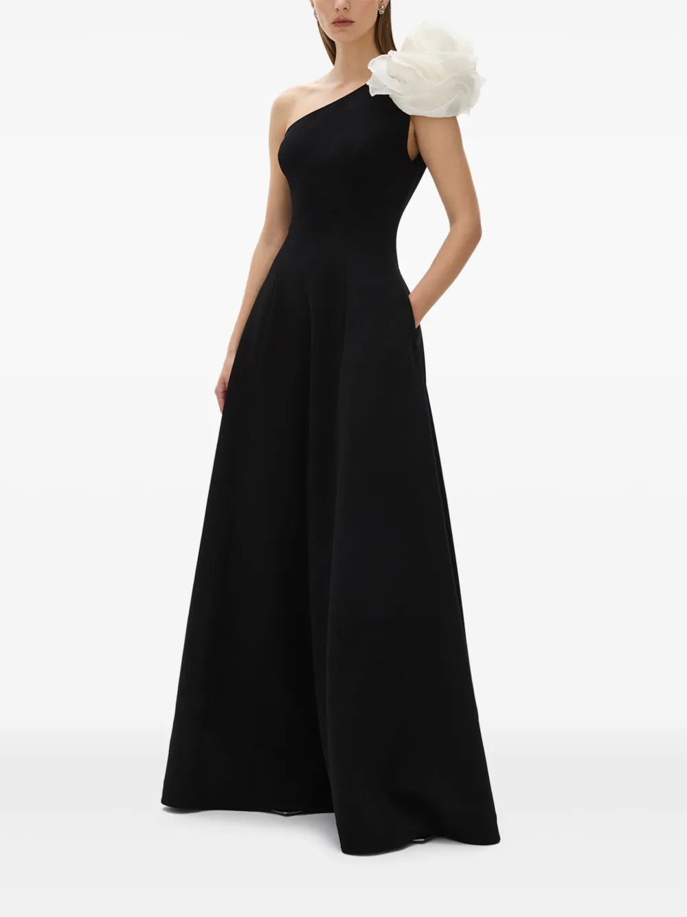 Vya Gown