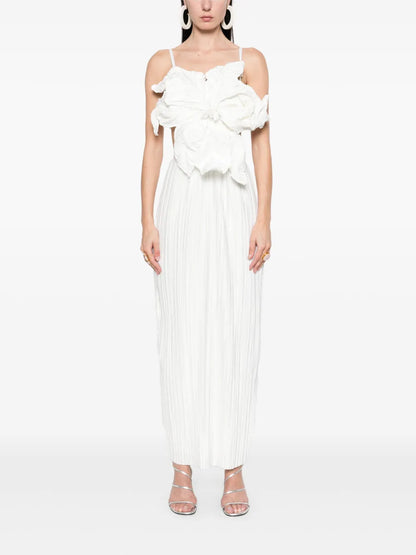 Hestra Gown
