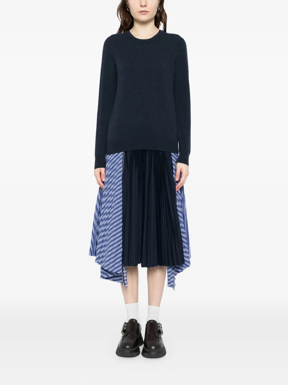 Evie Classic Round Neck Jumper