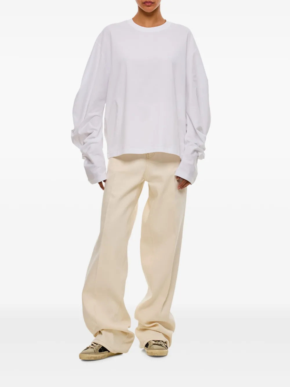 Wide-Leg Jeans