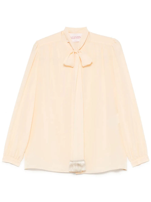 Attached-Scarf Shirt