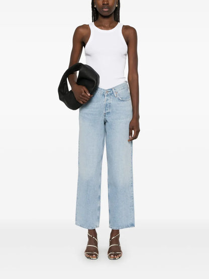 V-Waist Jeans