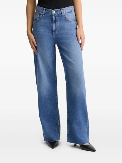 Wide-Leg Jeans