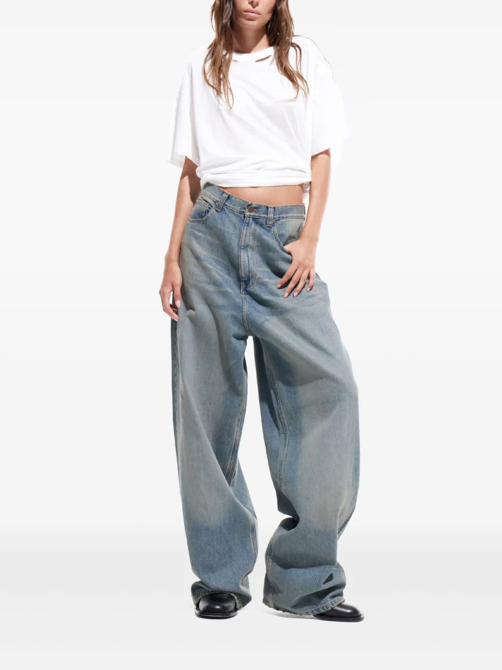 Wide-Leg Jeans