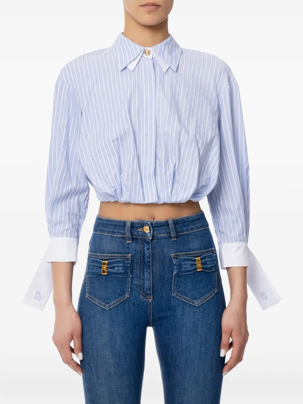 Knot-Fastening Shirt