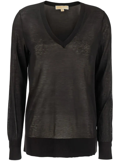V-Neck Jumper