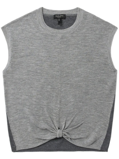 Knot-Detailing Top