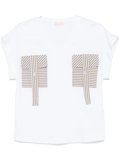 Contrasting-Pockets T-Shirt