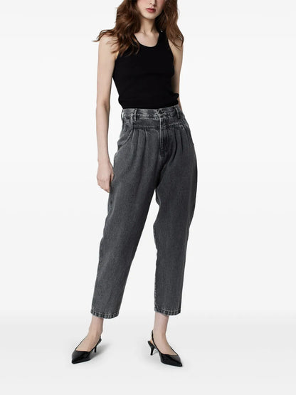 Pleat-Detail Jeans