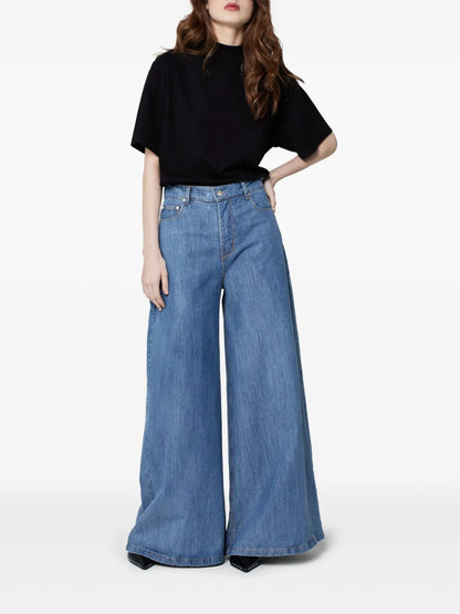 Wide-Leg Jeans