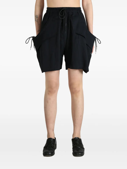 Side-Pockets Shorts