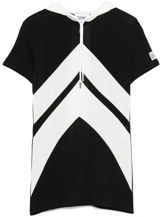 Chevron-Patterned Hooded T-Shirt