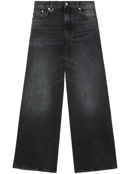 Wide-Leg Jeans