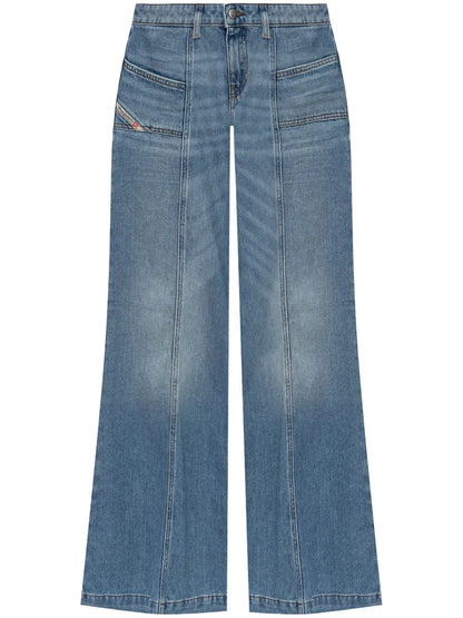 D-Akii Jeans