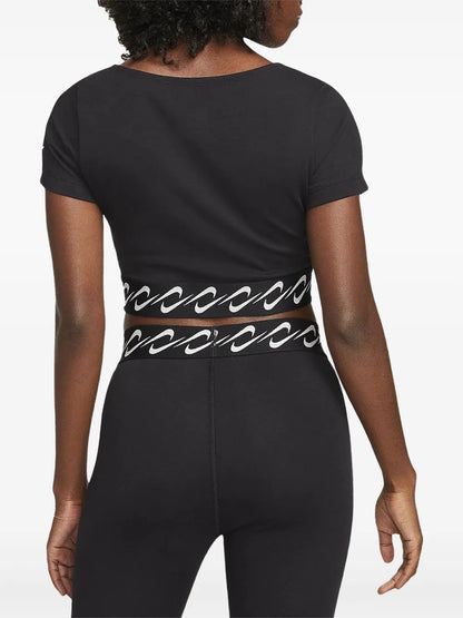 Swoosh "Black/Sail" T-Shirt