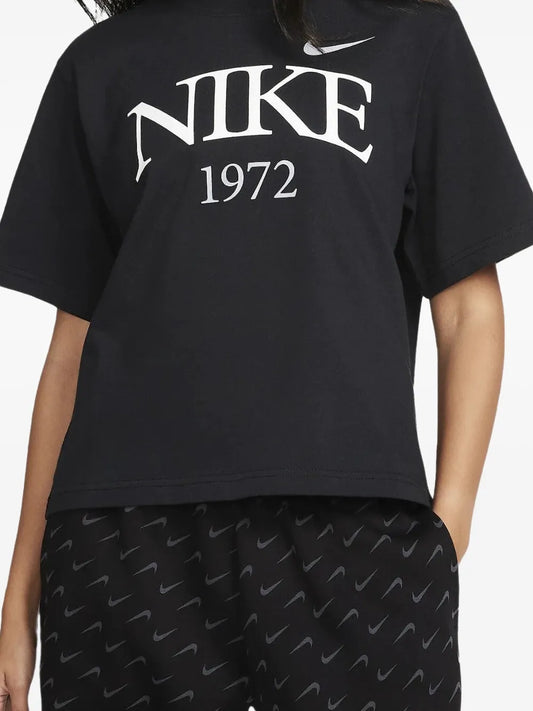 Sportswear Classic "Black" T-Shirt