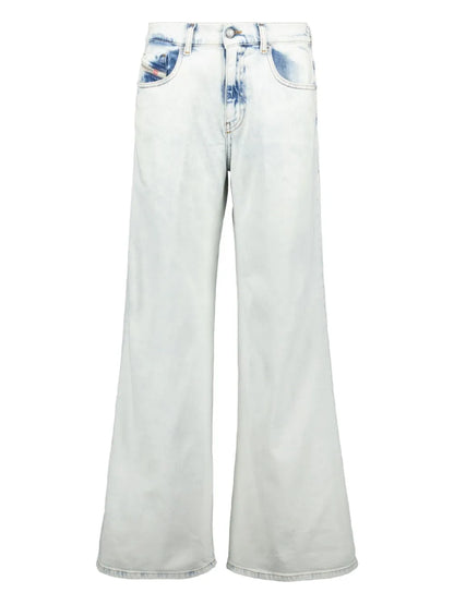 Straight-Leg Jeans