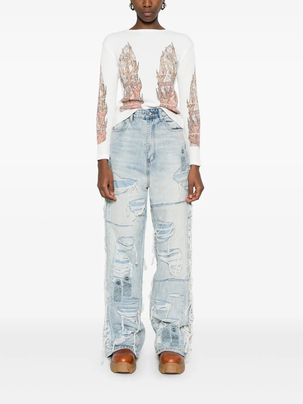 Full Distress Arch Jeans