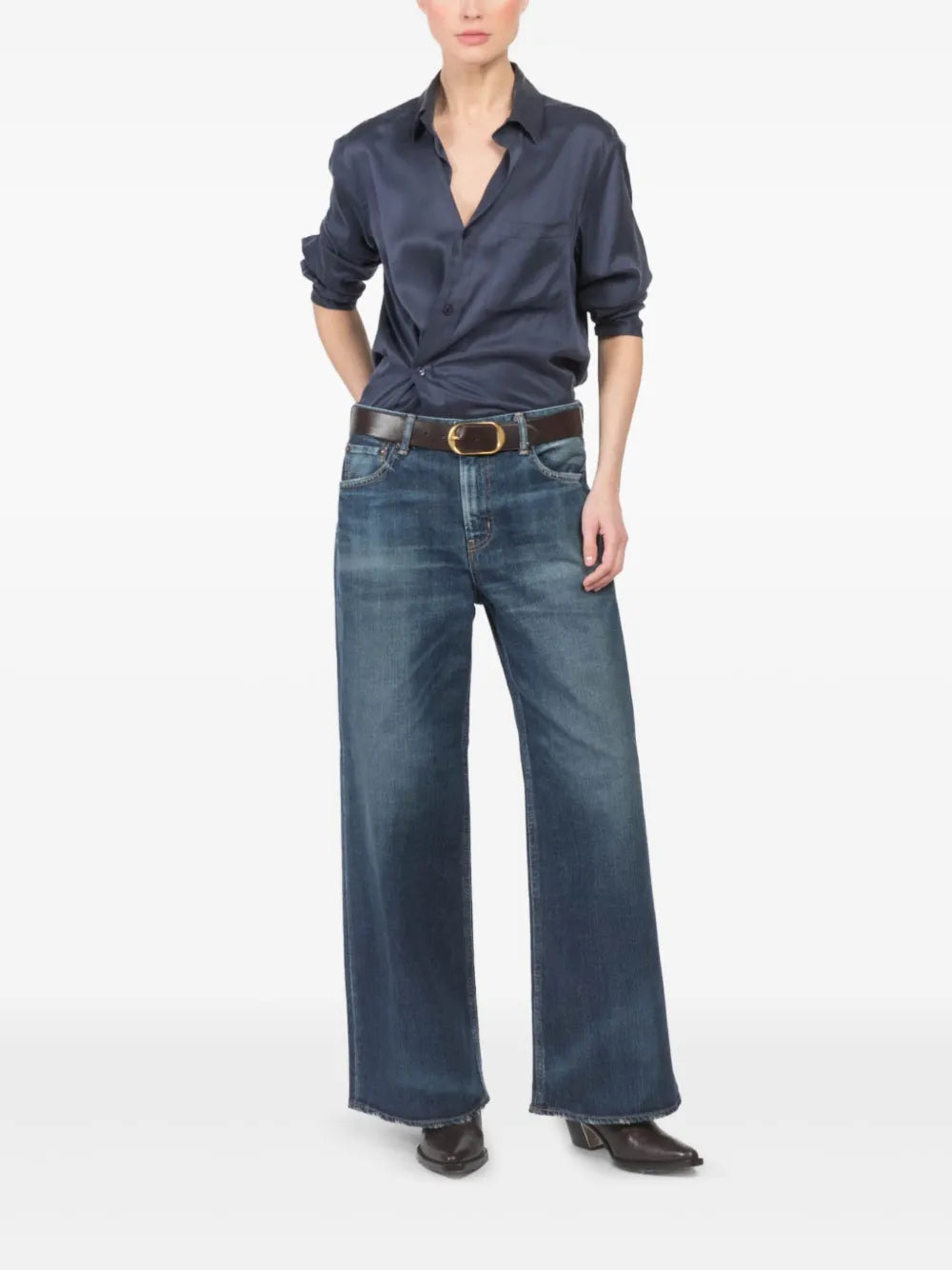 Wide-Leg Jeans
