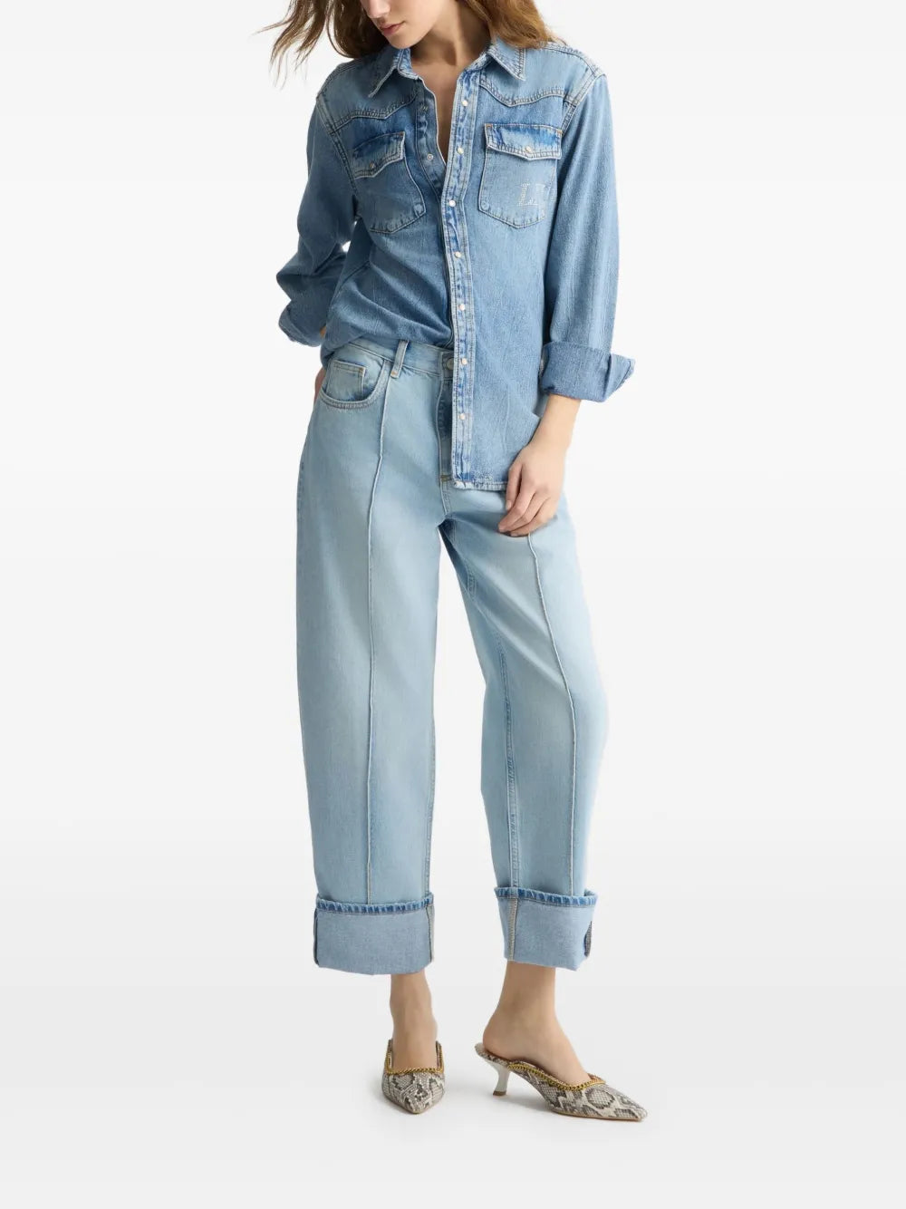 Straight Leg Cropped Jeans