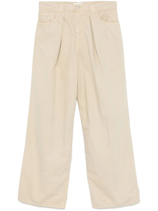 Wide-Leg Jeans