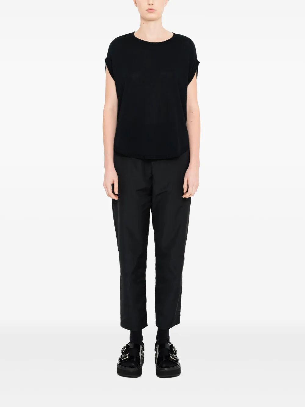 Curved-Hem Short-Sleeved T-Shirt
