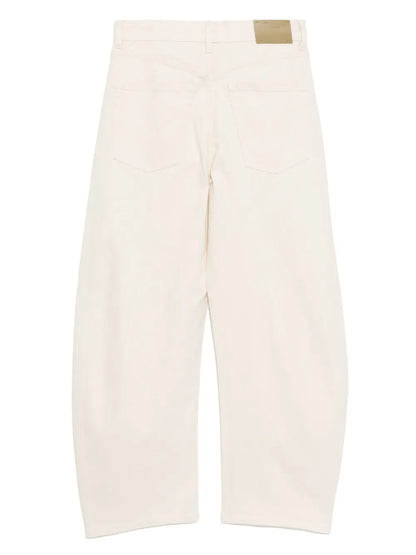 Tapered Jeans