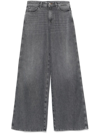 Kat Jeans