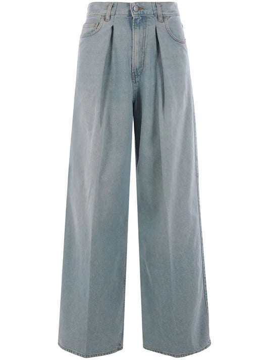 Wide-Leg Jeans