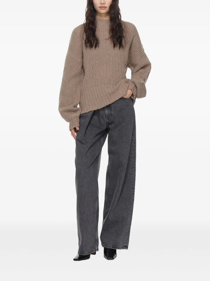 Pleat-Detailing Jeans