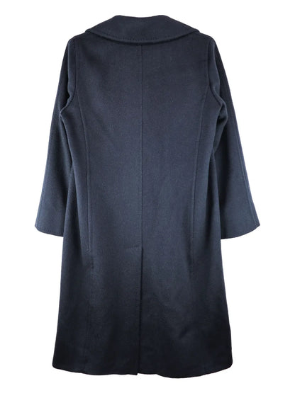 3Manuel Coat