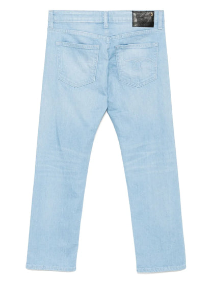 Kick Fit Jeans