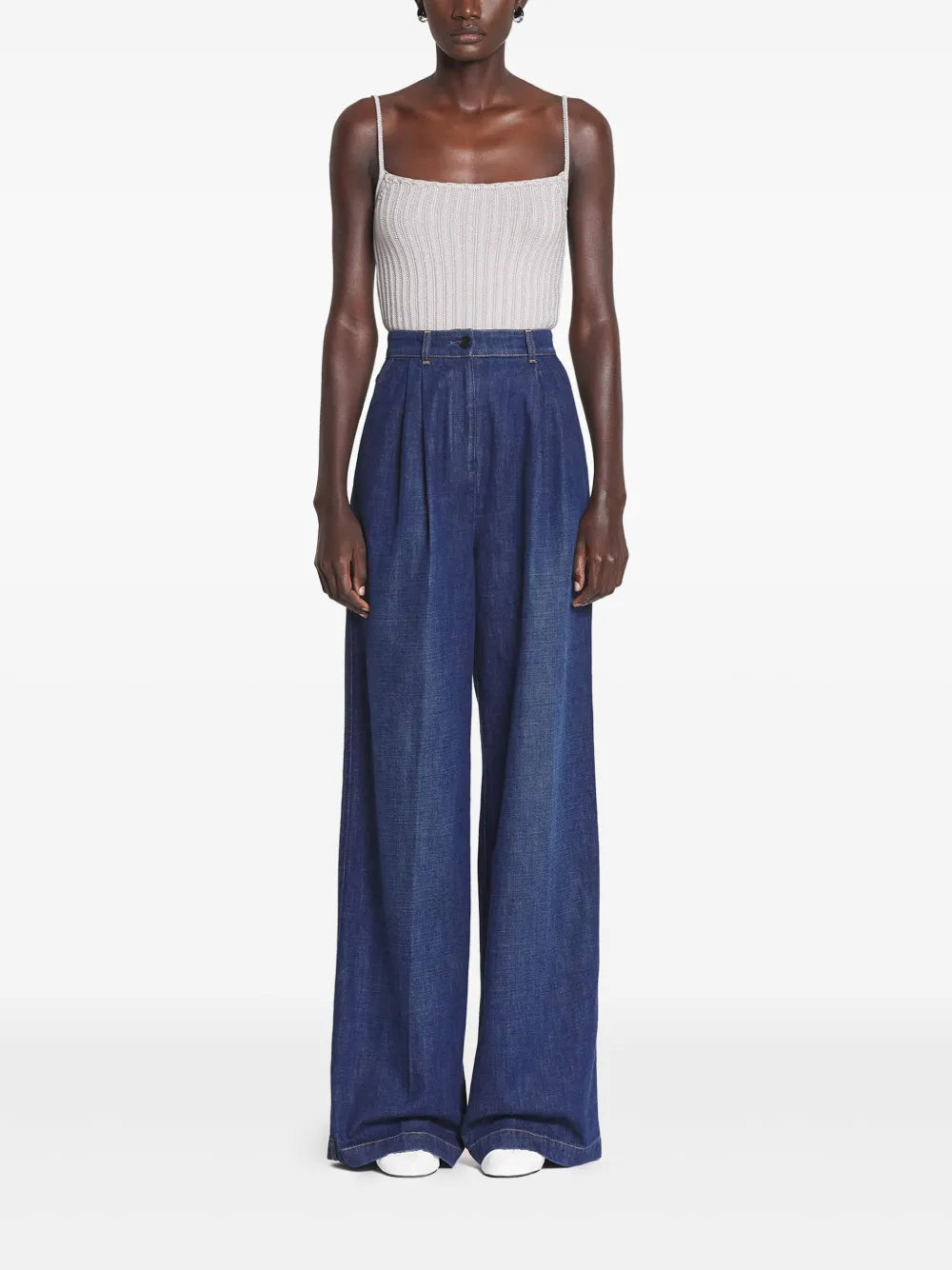 Wide-Leg Jeans