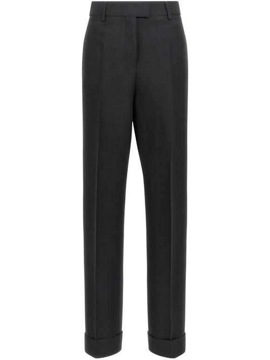 Stretched Trousers