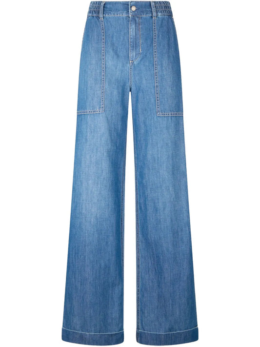 Flared Jeans