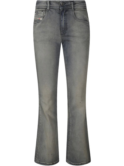 Embroidered Detailing Bootcut Jeans