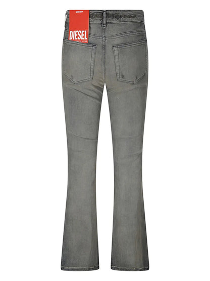 Embroidered Detailing Bootcut Jeans
