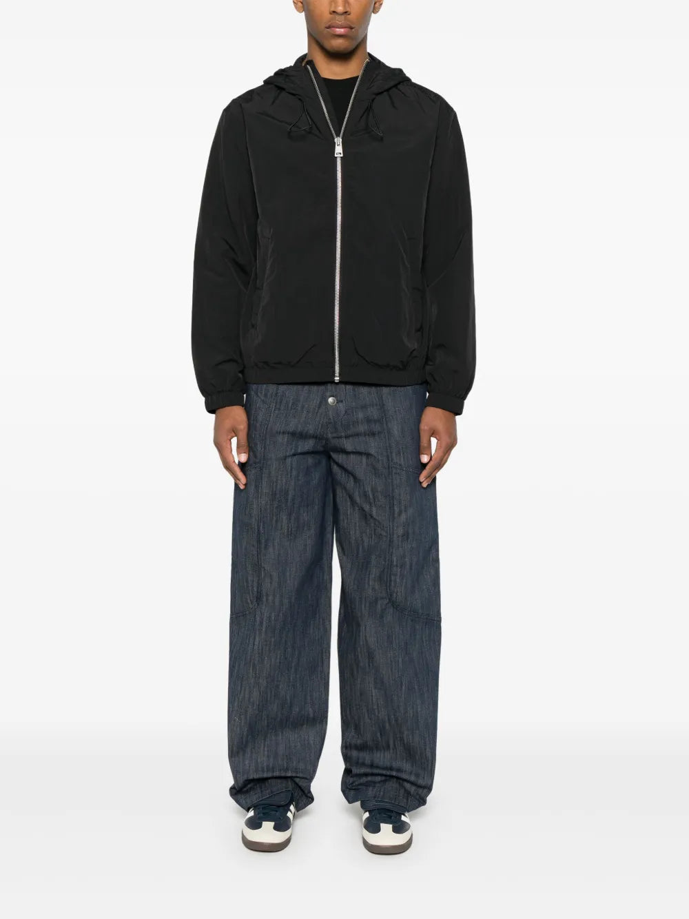Lightweight Windbreaker