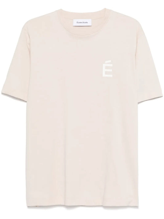 É T-Shirt