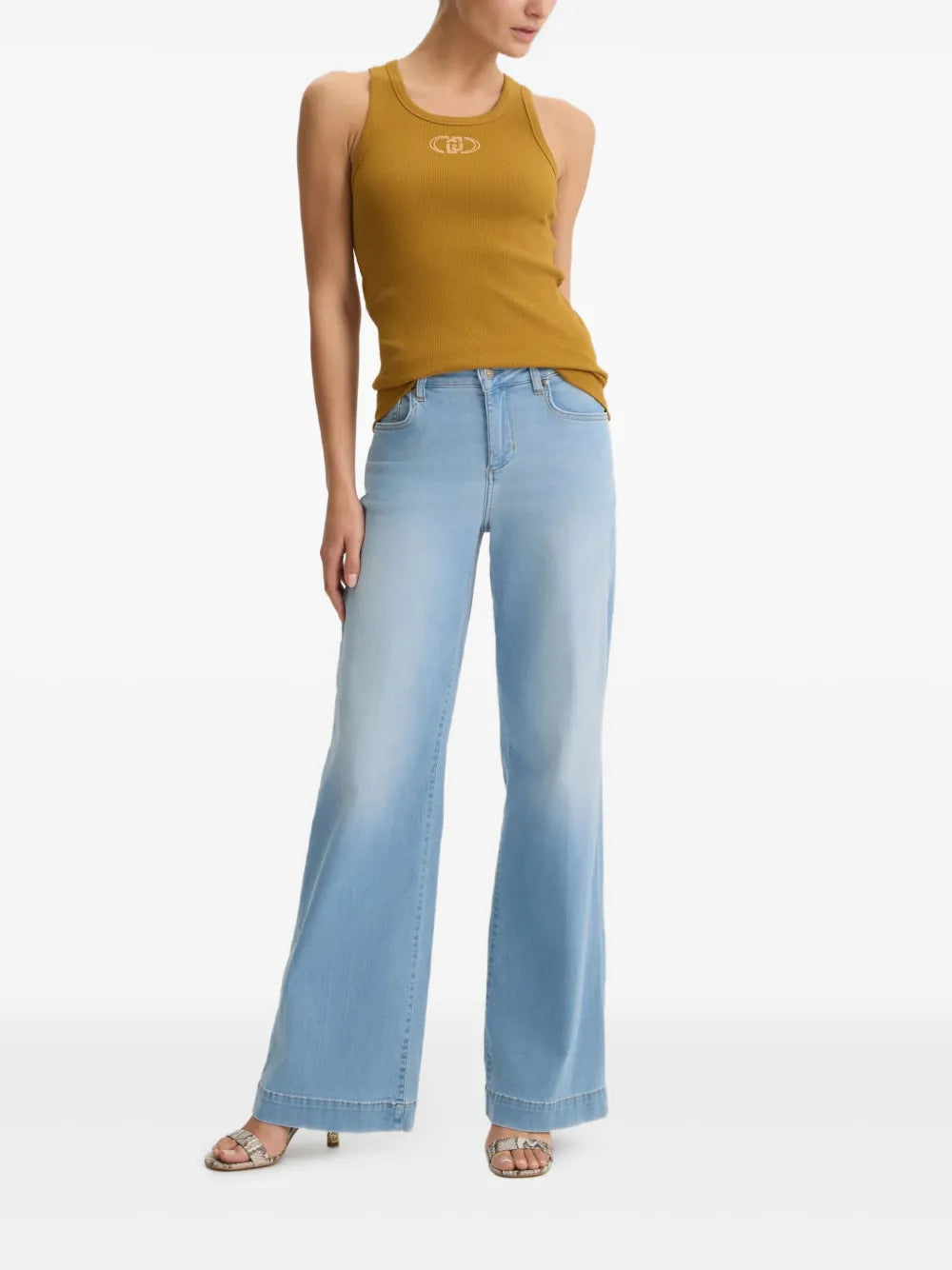 Flared Jeans