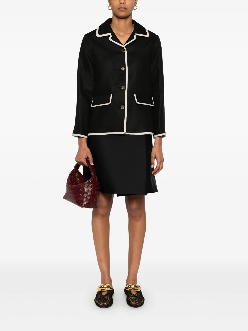 Leslie Blazer