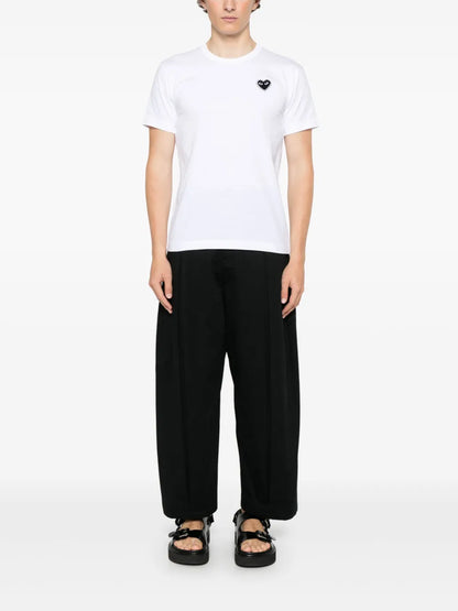 Rhinestone-Emblem T-Shirt
